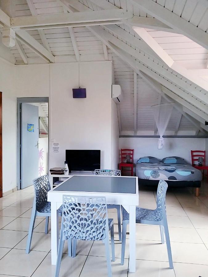 Studio 2- Laurier - 4 Pers - Proche Centre Terre-De-Haut ภายนอก รูปภาพ